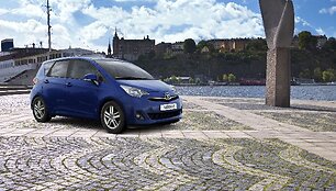 Paryžius. &bdquo;Toyota Verso-S&ldquo; - mažas, talpus ir sumanus