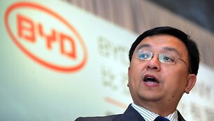 BYD pelnas krito 99 proc.