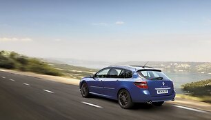 Atnaujinta &bdquo;Renault Laguna&ldquo;