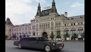 Dmitrijaus Medvedevo užsakymu - moderni ZiL limuzino interpretacija