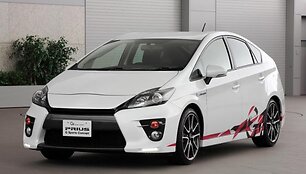 toyota-prius-g