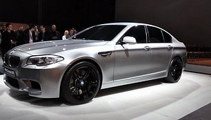 „BMW Concept M5“ – nuotraukos, kurių neturėjote pamatyti