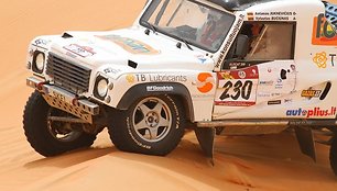 „Abu Dhabi desert challenge“ – trečiasis greičio ruožas