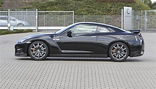 2012-ųjų &bdquo;Nissan GT-R&ldquo;