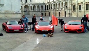 &bdquo;TopGear&ldquo; vyrukai pastebėti Italijoje