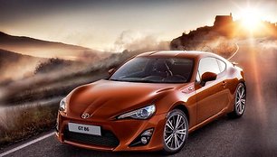 „Toyota GT 86“ – ilgai laukta kupė