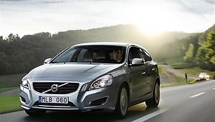 „Volvo V60 Plug-in Hybrid“