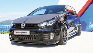 „Volkswagen Golf GTI Black Dynamic“ – tai tik 360 AG koncepcija