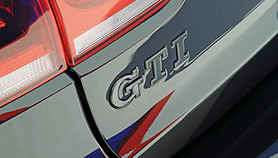 „Volkswagen Golf GTI Black Dynamic“ – tai tik 360 AG koncepcija