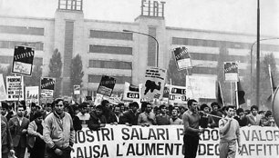 Streikuoja &bdquo;Fiat&ldquo; darbuotojai