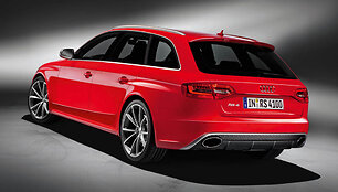 Naujasis &bdquo;Audi RS4&ldquo; universalas &ndash; su 450 AG