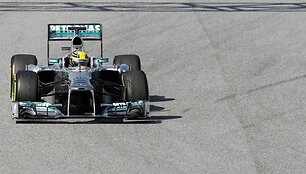 &bdquo;Formulės-1&ldquo; bandymai Barselonos trasoje