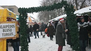 Sekmadienį vyko vienintelis žiemiškasis „Blusų turgaus“. 