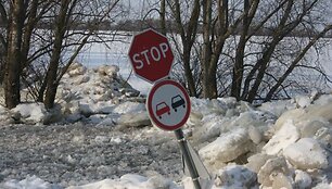 Ledų sangrūdos kelyje &Scaron;ilutė-Rusnė.