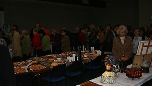 Rankdarbių parodą surengė savivaldybėje dirbančios moterys. 