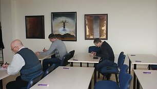 I&scaron;bandyti teorinių vairavimo žinių ryžosi vos keli klaipėdiečiai. 