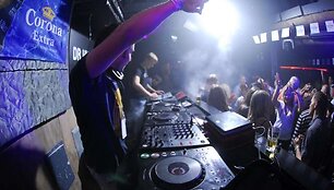 MC 2009 02