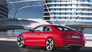 &bdquo;Audi RS5&ldquo; &ndash; i&scaron;samesnis žvilgsnis