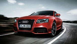 „Audi RS5“ – pirmosios nuotraukos