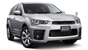 „Mitsubishi Outlander Roadest“ – papiktintas visureigis