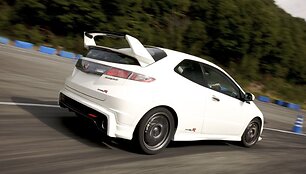 &bdquo;Honda Civic Type-R Mugen&ldquo; &ndash; tik dvide&scaron;imčiai entuziastų