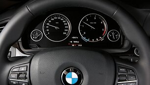 Naujasis BMW 5 &ndash; sužibo ry&scaron;ki bavarų žvaigždė