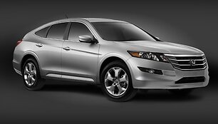 &bdquo;Honda Accord Crosstour&ldquo; &ndash; dar vienas sukryžmintasis
