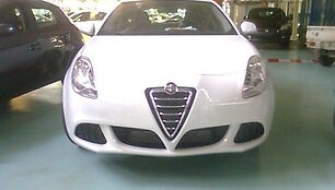 &bdquo;Alfa Romeo Milano&ldquo; - neoficialūs pirmieji kadrai