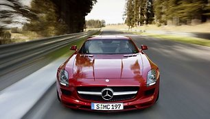 Elektrinis „Mercedes-Benz SLS AMG“ – atsakas konkurentams