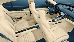 &bdquo;Porsche Panamera&ldquo; &ndash; jau greitai pardavimo salonuose
