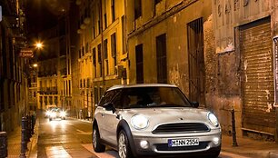 &bdquo;Mini One Clubman&rdquo; pirkėjus vilios ekonomi&scaron;kumu