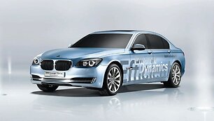 BMW gamins 7 ir X6 serijos hibridus
