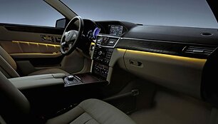 Oficialiai pristatytas naujasis &bdquo;Mercedes-Benz E&rdquo;