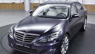 &bdquo;Hyundai Genesis Prada&ldquo; skirtas parodai ir labdarai