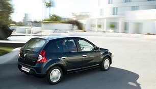 „Dacia Sandero 1.4 LPG” už 20 tūkstančių litų