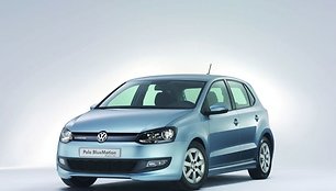 Ženeva 2009: „Volkswagen Polo BlueMotion“ koncepcija tausos aplinką