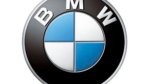 Automobilių isdustrijos gigantai nei&scaron;vengia ekonominės krizės