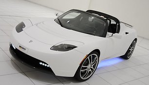 Essene pristatytas „Brabus Tesla Roadster“ 