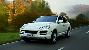 Nuo &scaron;iol ir dyzelinis &bdquo;Porsche Cayenne&rdquo;
