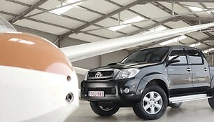 Atnaujintas &bdquo;Toyota Hilux&rdquo; nežada sustoti