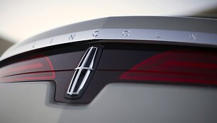 &bdquo;Lincoln MKT&rdquo; &ndash; vizija virs realybe