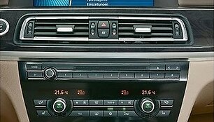 BMW 7 serijos technologijų demonstracija