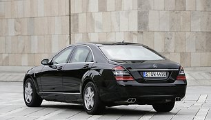 „Mercedes-Benz S 600 Pullman Guard“ – saugiai kelionei