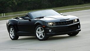 Pirmosios &bdquo;Chevrolet Camaro&ldquo; kabrioleto nuotraukos