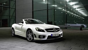 Speciali „Mercedes-Benz SL 63 AMG IWC“ versija