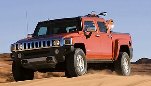 Paskelbta &bdquo;Hummer H3T&ldquo; kaina