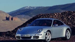 Sustabdyta &bdquo;Porsche 911&ldquo; gamyba