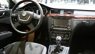 &bdquo;&Scaron;koda Superb&ldquo; - įdomi naujovė