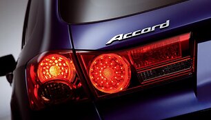 Pirmosios naujojo &bdquo;Honda Accord&ldquo; nuotraukos