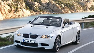 &bdquo;BMW M3&ldquo; - ir kabrioleto pavidalu